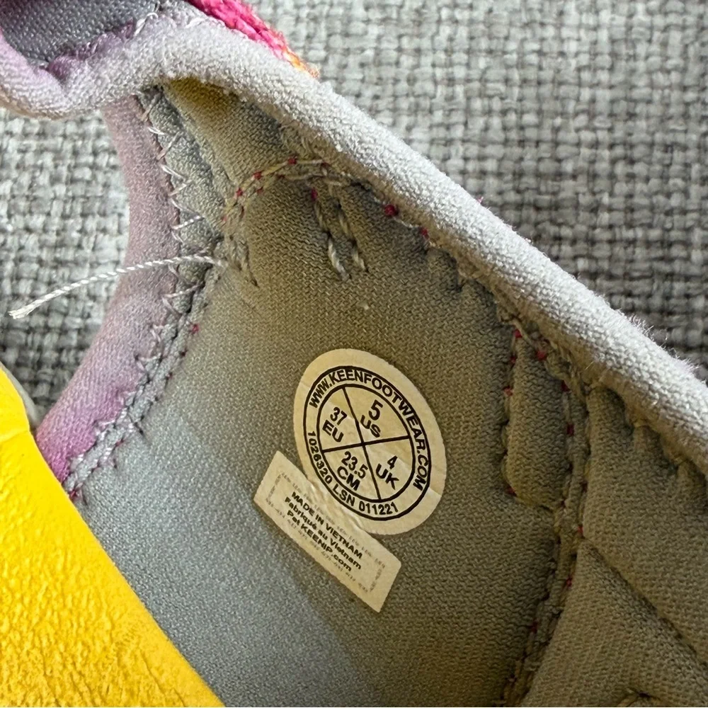 Keen great preowned